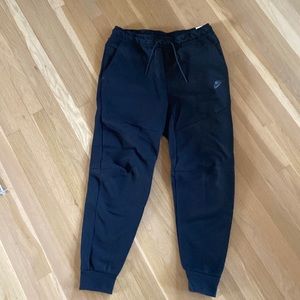 Nike Men’s Jogger Pants - Black